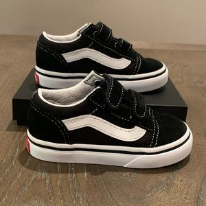 •Toddler Vans•
